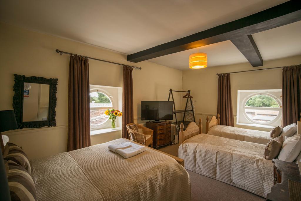 Bed and Breakfast The Coach House Винтербоуне Экстерьер фото